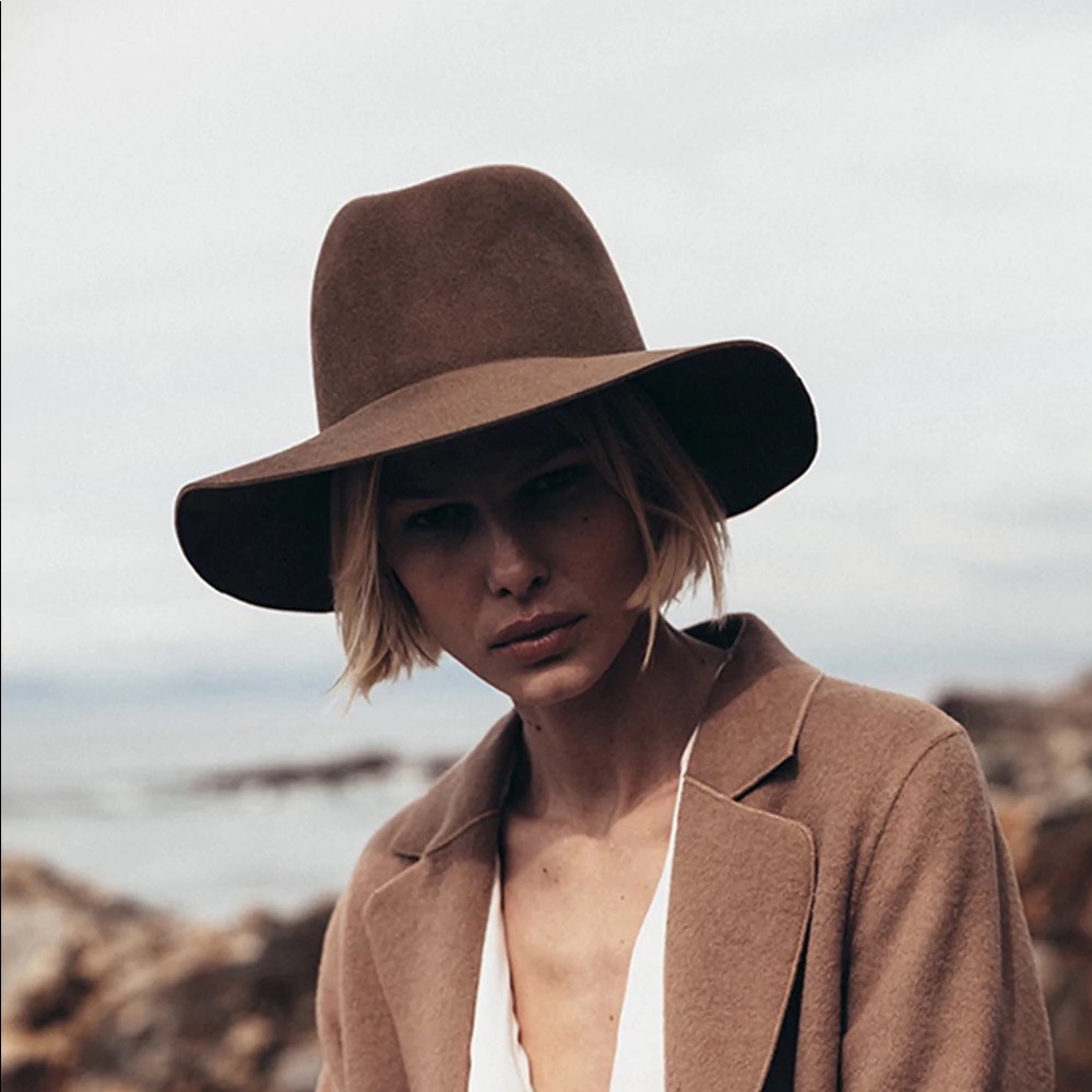 Janessa Leone Hayden Hat - Size Small BNWT
